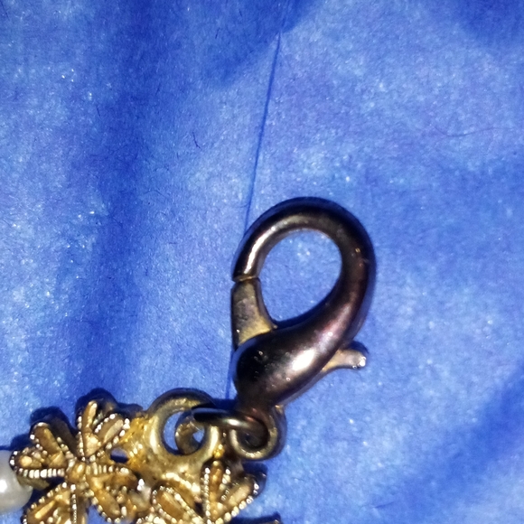 Beautiful Vintage Clover And Faux Pearl Bracelet 7 1/4 Inches Christmas - Picture 6 of 10